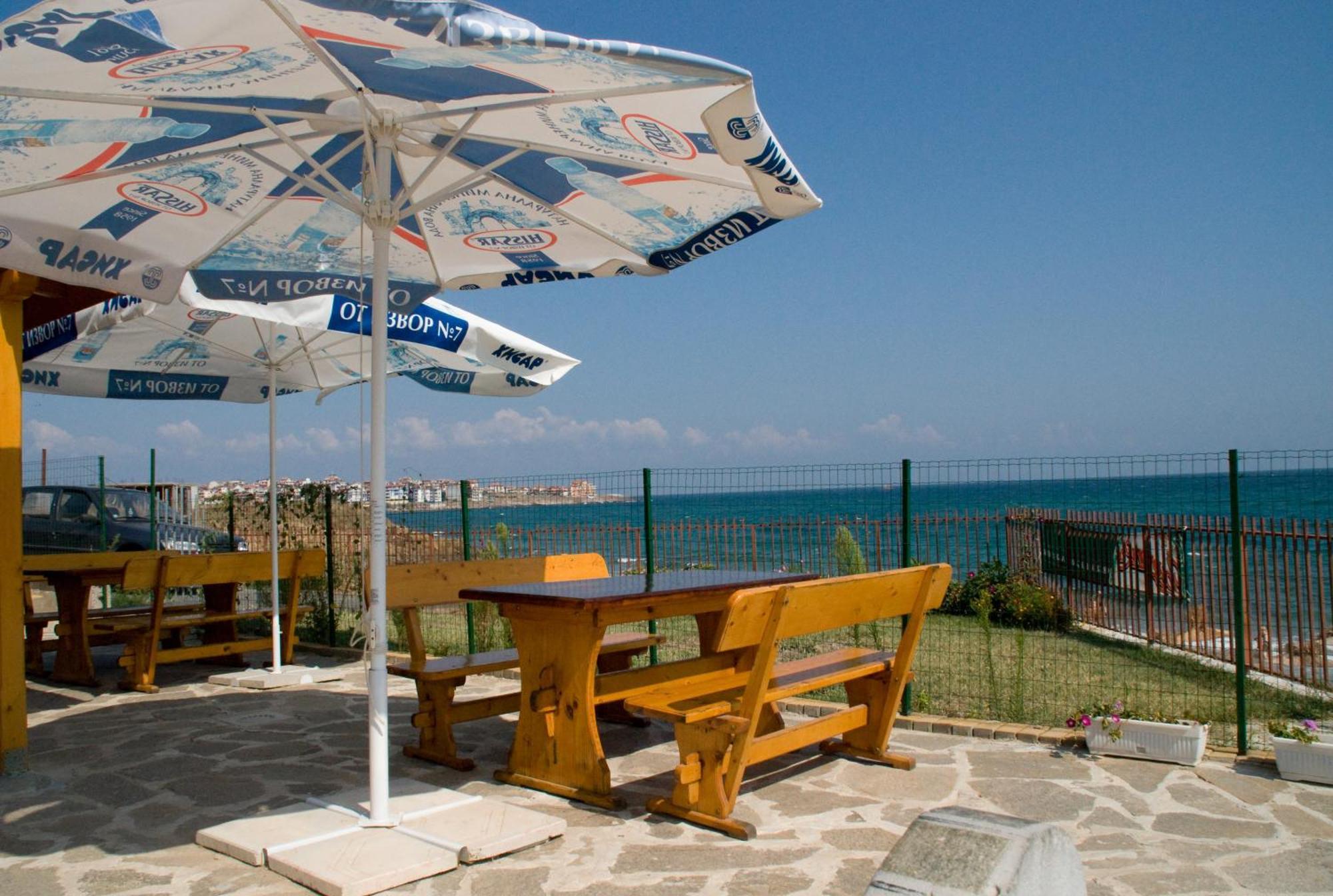 Barex Family Hotel Sozopol Exterior photo