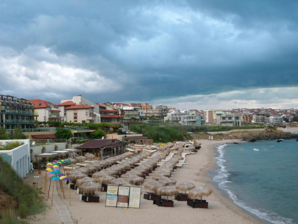 Barex Family Hotel Sozopol Exterior photo